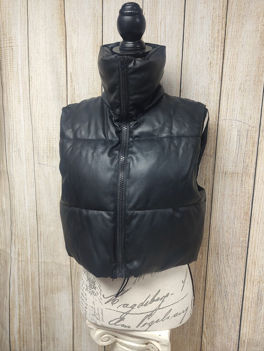 Black Crop Puffer Vest Small with Zip Up High Collar